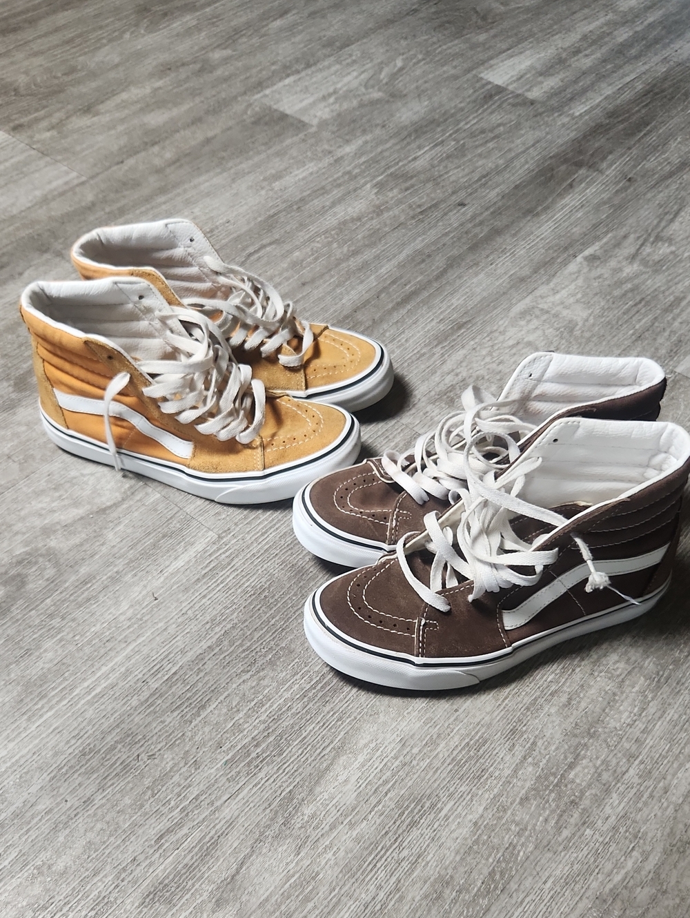 LOT of Vans High-Top Sneakers in Yellow and Brown